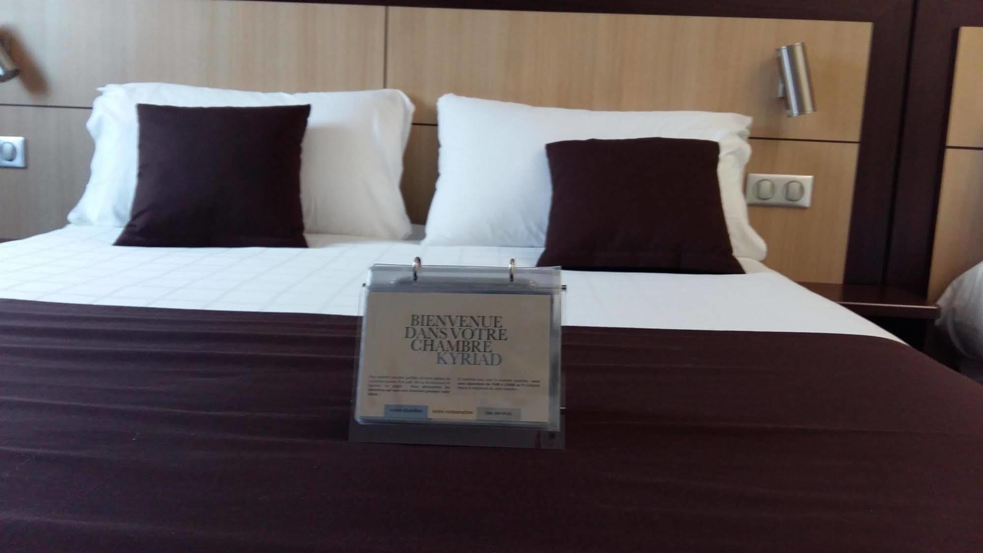 Hotel Kyriad Brive Ouest Bagian luar foto